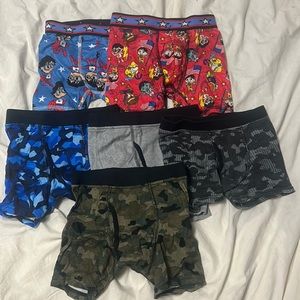 Lot of 6 boys size 6 (small) boxer briefs/underwear